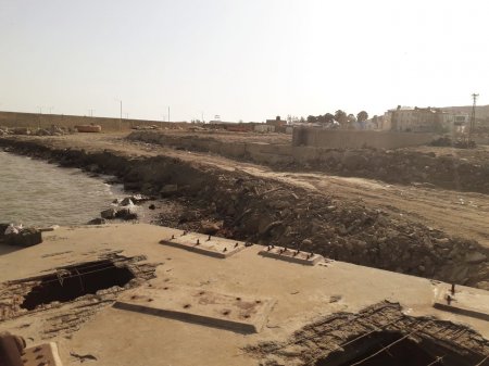 Bibiheybətdə dənizi torpaqla dolduran kimdir - Xəzər yenə hasarlanır, insanların son nəfəsliyi də qapadılır 