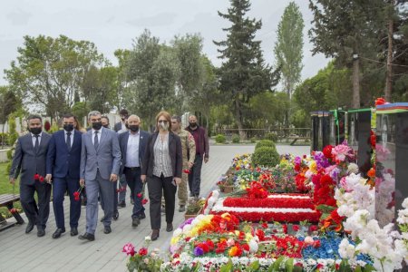 Vətən  Müharibəsi Əlillərinə Kömək İctimai Birliyinin şəhid ailələrinə diqqət və qayğı proqramı davam edir - FOTOLAR
