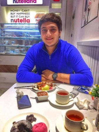 Marketdə məhsulları yararsız hala salan general oğlunun dəbdəbəli həyatı - FOTO