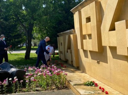 Nəsimi rayonunda faşizm üzərində tarixi Qələbənin 76-cı ildönümü qeyd olunub -FOTOLAR