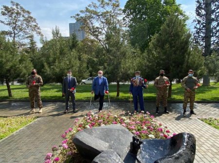 Nəsimi rayonunda faşizm üzərində tarixi Qələbənin 76-cı ildönümü qeyd olunub -FOTOLAR