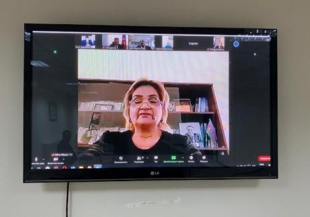 Nəsimi rayonunda Ulu Öndər Heydər Əliyevin anadan olmasının 98-ci ildönümünə həsr olunmuş videoformatda müşavirə keçirilib -FOTO