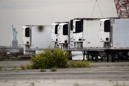 Nyu-Yorkda koronavirusdan ölənlər soyuducuda saxlanılır - FOTO