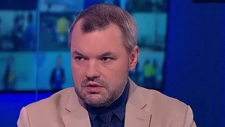 Dmitri Solonnikov: “İrəvan “pis oyunda yaxşı mina oyunu” oynamağa çalışır”