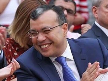 Sahil Babayevin 3 ili: Nə və necə dəyişdi?.. - ƏVVƏLKİLƏRƏ ŞÜKÜR... Sahil Babayevin 3 ili: Nə və necə dəyişdi?.. - ƏVVƏLKİLƏRƏ ŞÜKÜR...