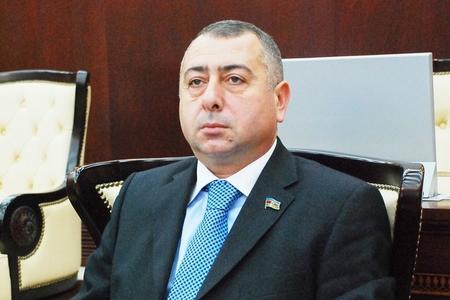 Rafael Cəbrayılovun məhkəməsi başladı - Sabiq deputat jurnalistləri məhkəmədə istəmir