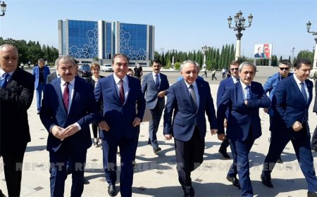 Azərbaycan və Türkiyənin Baş prokurorlarının Gəncəyə səfəri başlayıb -FOTO