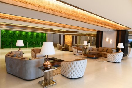 Prezident və xanımı “Gülüstan” sarayında (FOTOLAR)