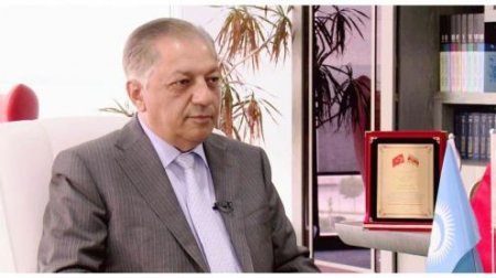 Dünya siyasəti hal-hazırda nəyi qoruyur?