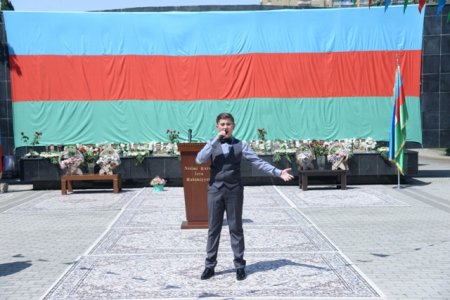 Nəsimi rayonunda Vətən müharibəsi Şəhidlərinin ailələrinə, qazilərə və iştirakçılara orden və medalların təqdimetmə mərasimi keçirilib - FOTOLAR