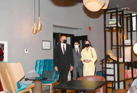 İlham Əliyev və Mehriban Əliyeva Bakıda açılış mərasimində - FOTO