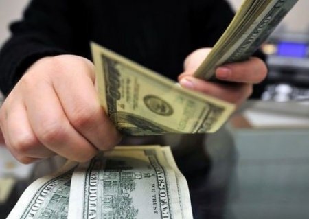 Dollar satışına limit qoyulub? - AÇIQLAMA Dollar satışına limit qoyulub? - AÇIQLAMA