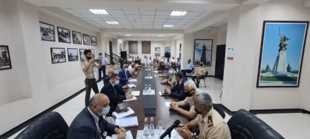 Nəsimi rayonunda yanğın təhlükəsizliyinin gücləndirilməsi ilə bağlı iclas keçirilib