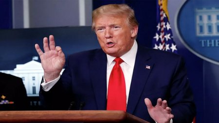 CNN Trampın dövlət çevrilişi planını üzə çıxardı