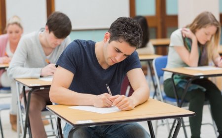 Tələbələrdən COVID-19 pasportu tələb ediləcək