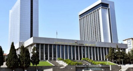 Milli Məclisin İntizam komissiyası deputat Eldəniz Səlimovun məsələsini müzakirə edəcək