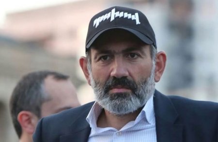 Paşinyan Rusiyaya yaltaqlanmaq üçün ailəsi ilə birgə Soçidə dincələcək