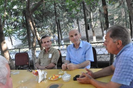 Deputat Cavanşir Feyziyev Baş Zəyzid və Orta Zəyzid kəndlərinin sakinləri ilə görüşüb (FOTO)