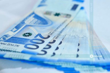 Külli miqdarda rüşvətdə ittiham olunan nazirliyin sabiq vəzifəli şəxslərinin məhkəməsi keçirildi