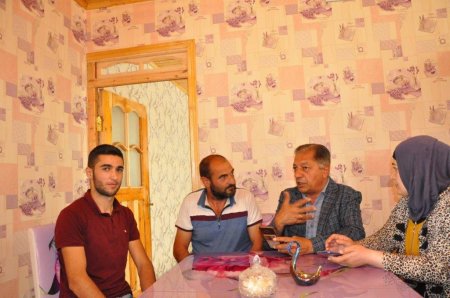  Deputat şəhid ailələri ilə görüşüb (FOTO