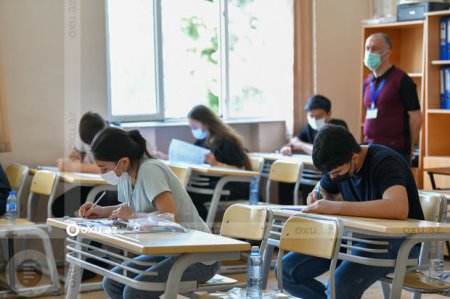 Abituriyentlərin NƏZƏRİNƏ: Bu gün ixtisas seçimi başa çatır
