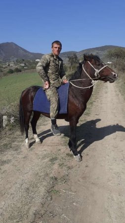 Cənnətdəki Ağ atlı oğlan