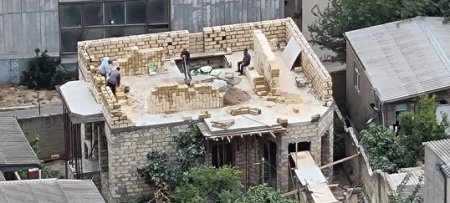 Yasamalda bu nə vurhavurdu, cənab başçı?.. - Elşad müəllim də "HAQQIN YOLU"NU TAPIB... 