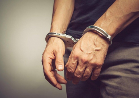 Məhkəmənin qarşısında arvadını öldürən müəllimlə bağlı RƏSMİ AÇIQLAMA Məhkəmənin qarşısında arvadını öldürən müəllimlə bağlı RƏSMİ AÇIQLAMA