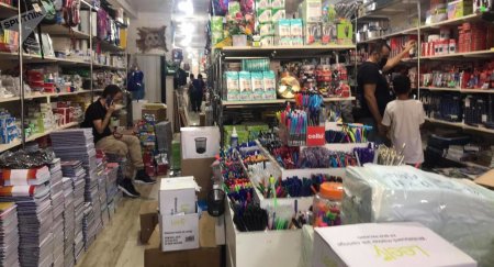 Mağazalar məktəbli ləvazimatlarının qiymətini bahalaşdırıblar - GİLEY