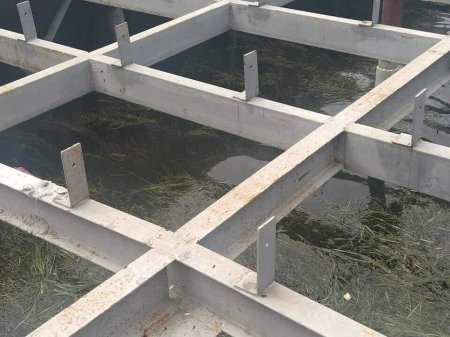 Mingəçevirlilər restoranların çayın içərisində tikilməsinə etiraz edir