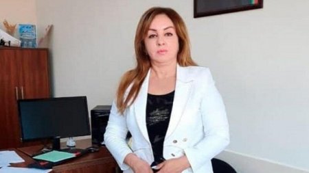 Məktəb direktorunu polis nəzarətə götürdü