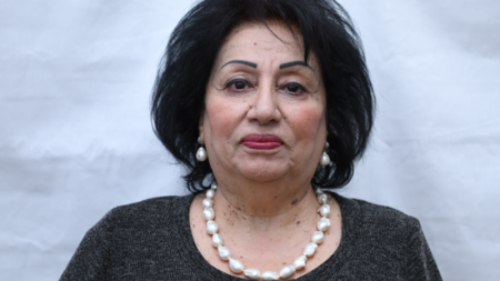 Universitet müəllimi koronavirusdan öldü (FOTO)