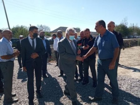 Sabir Rüstəmxanlı Neftçalada seçicilərlə görüşüb