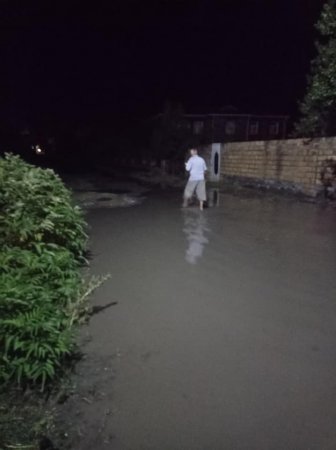 Yağış sularının üzə çıxardığı QAX KORRUPSİYASI... - NARAZILIQ!