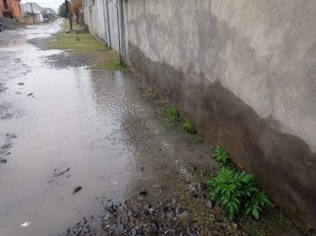 Yağış sularının üzə çıxardığı QAX KORRUPSİYASI... - NARAZILIQ!