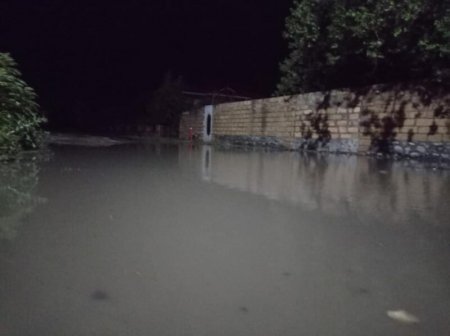 Yağış sularının üzə çıxardığı QAX KORRUPSİYASI... - NARAZILIQ!