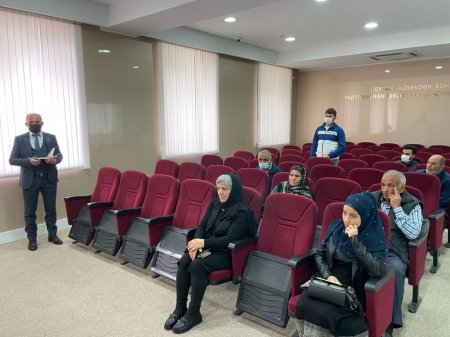 Deputat şəhid ailələri ilə görüşdü - Foto