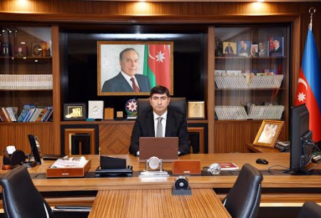 Yasamal sakinləri icra başçısı E.Həsənovdan narazıdırlar