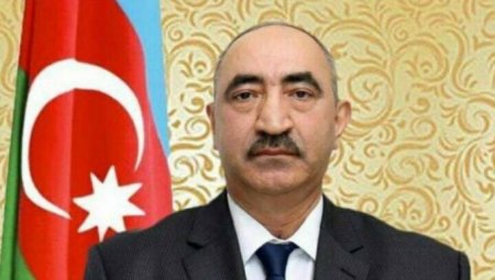 Keçmiş mətbuat katibi vəfat etdi