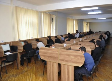 Dövlət qulluğuna imtahan keçiriləcək