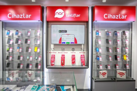 “Nar” daha bir satış və xidmət mərkəzini yenilədi - Foto