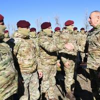 Prezident Şuşada Mirzəyev və Bərxudarovla görüşdü - Fotolar Prezident Şuşada Mirzəyev və Bərxudarovla görüşdü - Fotolar