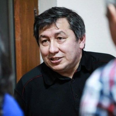 Yaxud bu tipin şəhidlər mövzusuna toxunmağa mənəvi haqqı varmı?