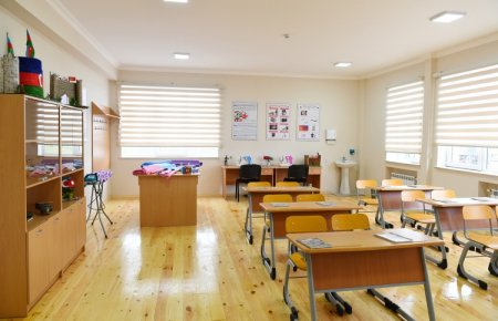 Prezident İlham Əliyev və birinci xanım Mehriban Əliyeva Şamaxıda Çarhan kənd orta məktəbinin yeni binasının açılışında iştirak ediblər