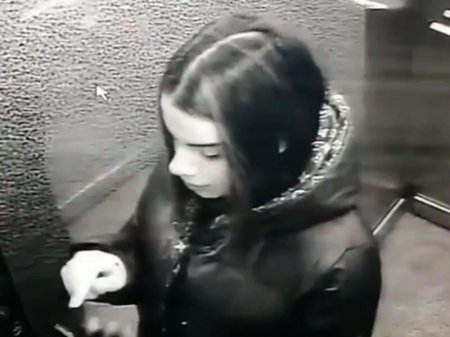 Bakıda taksi sürücülərini aldadaraq pul alan 18 yaşlı qız saxlanıldı