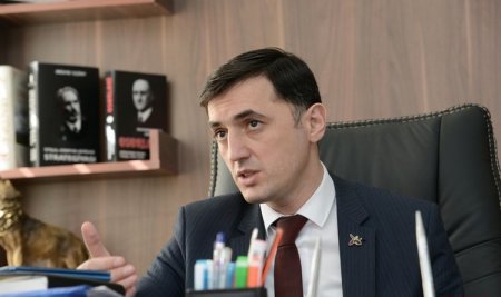 Tural Abbaslı: “Əminəm ki, təlimatı Paşinyan yox, Putin verib” – Müsahibə