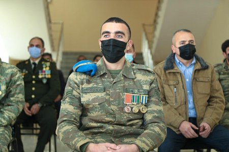 Şəhid ailələri və müharibə əlillərinə daha 50 mənzil verildi - FOTO