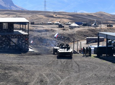 Ermənistan-Rusiya birgə hərbi təlimi keçirildi - Foto