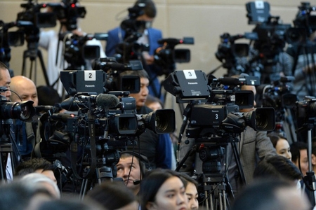 Xarici media nümayəndələrinin Azərbaycanda fəaliyyət göstərməsi qaydası açıqlanıb