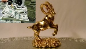 Qızıl keçi, İstintaq İdarəsinin rəisi, kafel satan, 500 min dollar, üstəlik 25 min dollara kostyum...